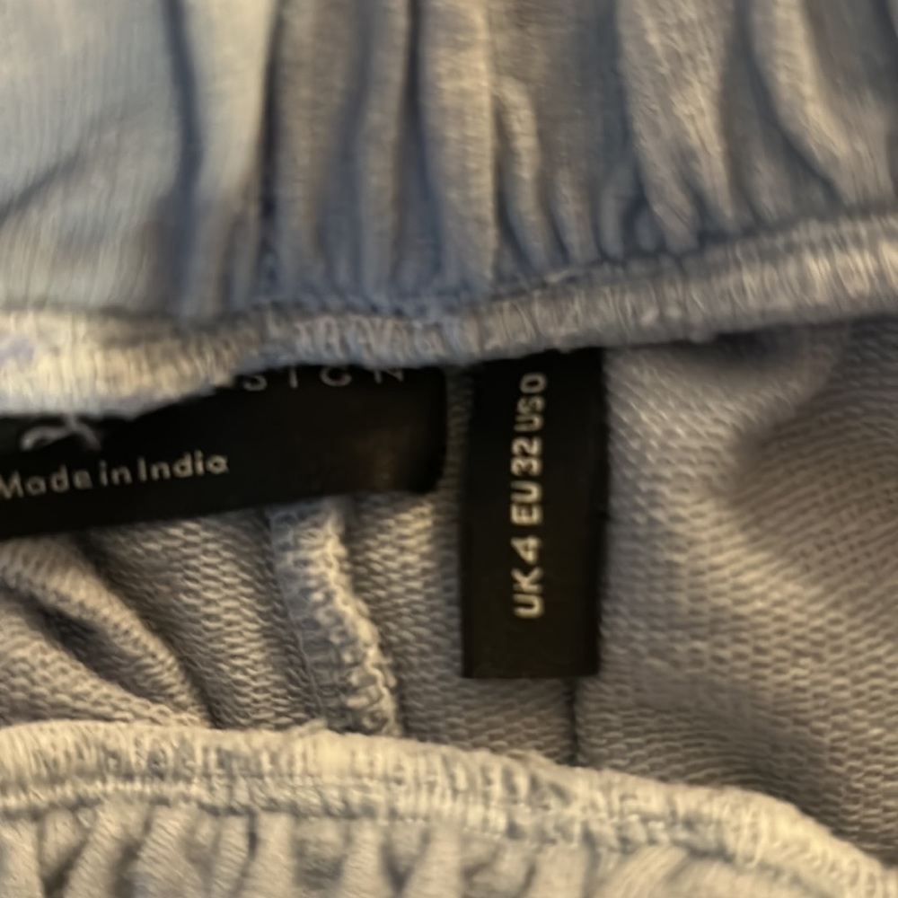 Sweatpants - Picture 2 of 2